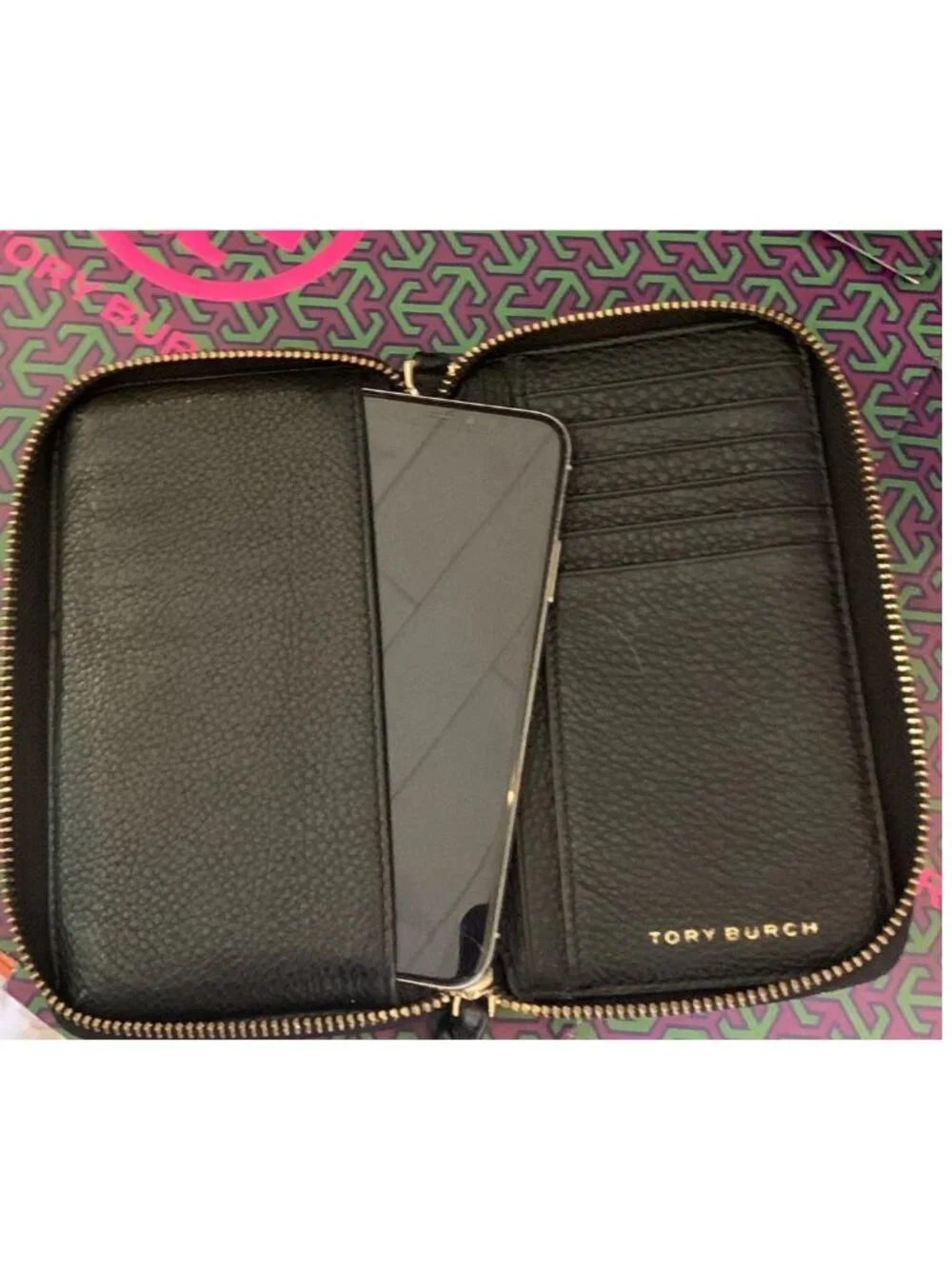 Authentic Tory Burch Black Leather Harper Cell Phone Wallet